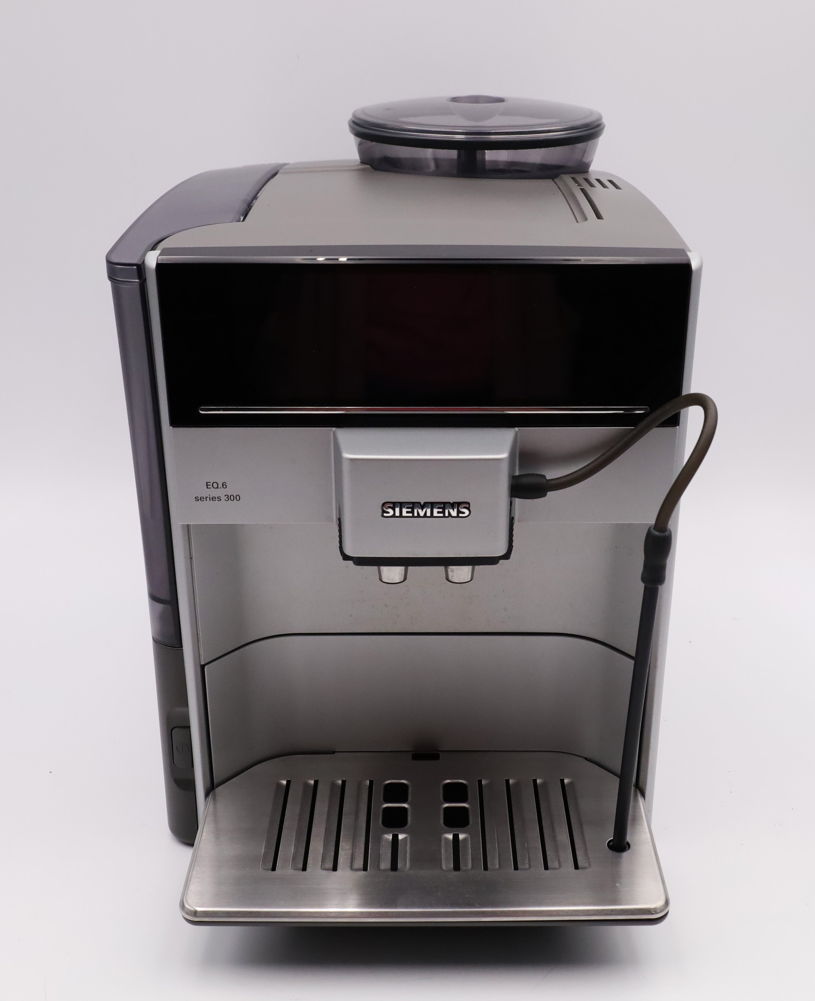 Siemens EQ.6 series 300 TE603501DE Kaffeevollautomat, oneTouch Function, Silver