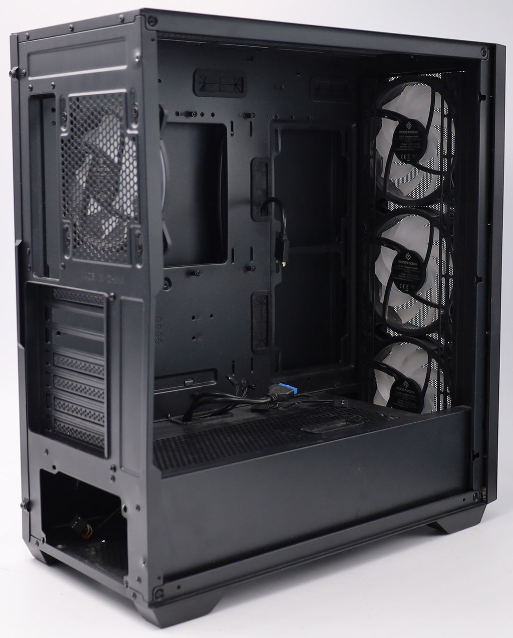 BoostBoxx Hero Airflow schwarz aRGB Beleuchtung mit Steuerung Glas Seitenteil