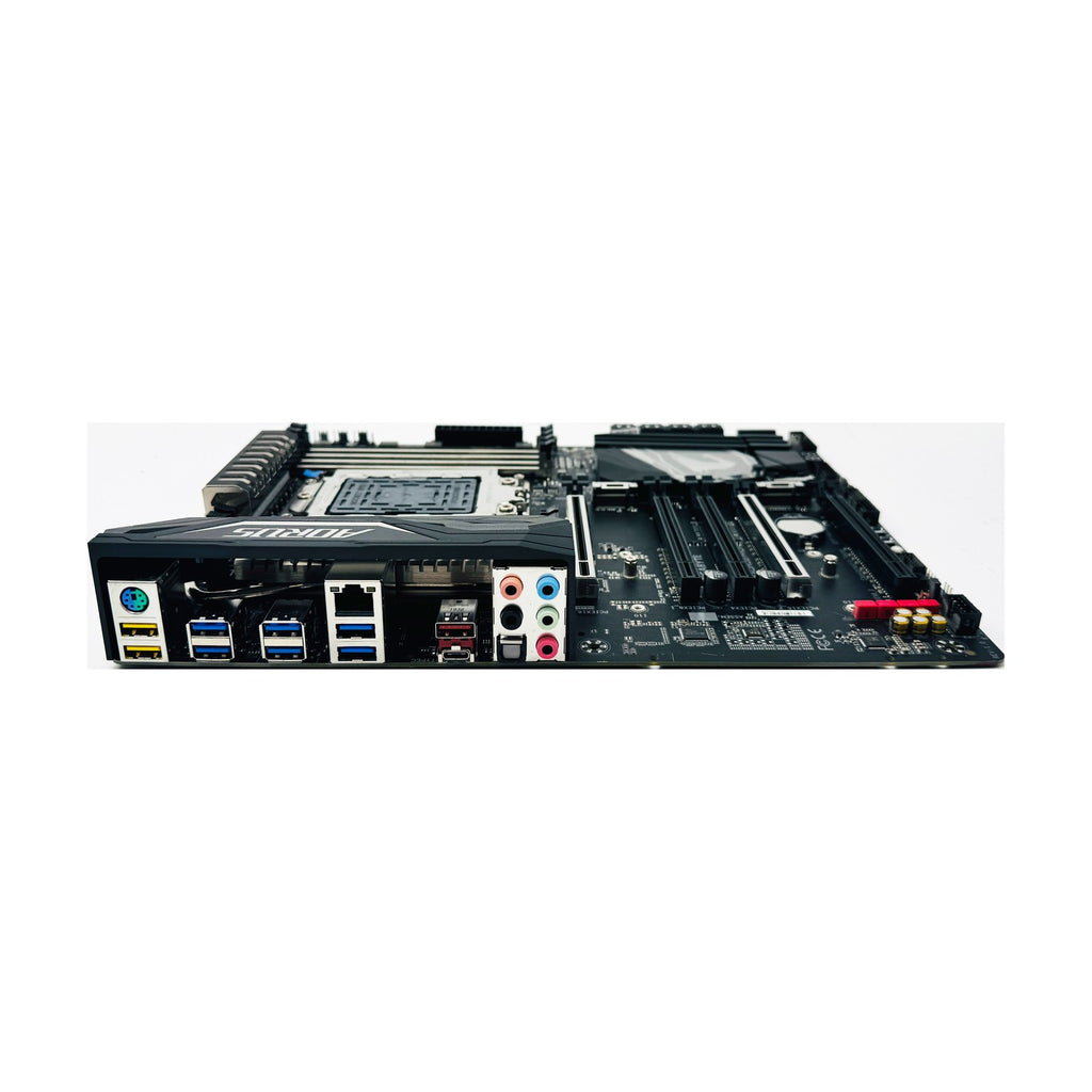 GIGABYTE X399 AORUS Pro AMD TR4 ATX Mainboard TR4 USB 3.1TypC-Gen2 3x M.2