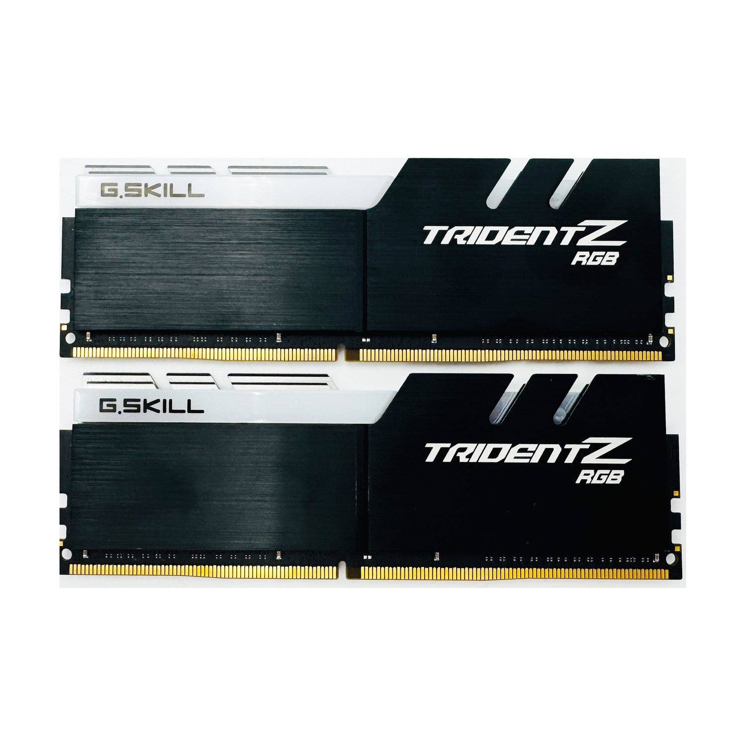 G.Skill Trident Z RGB UDIMM 32GB RAM Kit DDR4-3600 CL17-19-19-39 Arbeitsspeicher