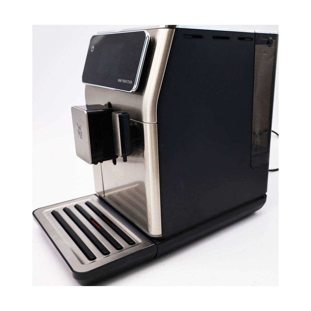 WMF Espresso Kaffeevollautomat  Perfection  660 CP813D10
