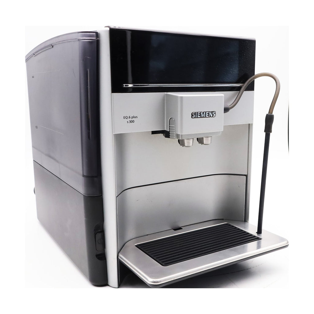 Siemens Kaffeevollautomat EQ.6 plus s300 TE653501DE, für viele Kaffeespezialitäten