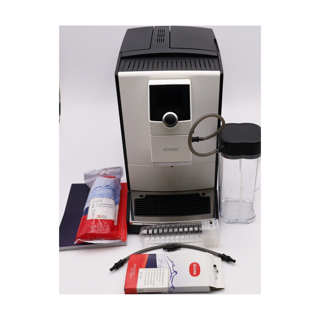 Kaffeevollautomat NIVONA CAFEROMATICA 796