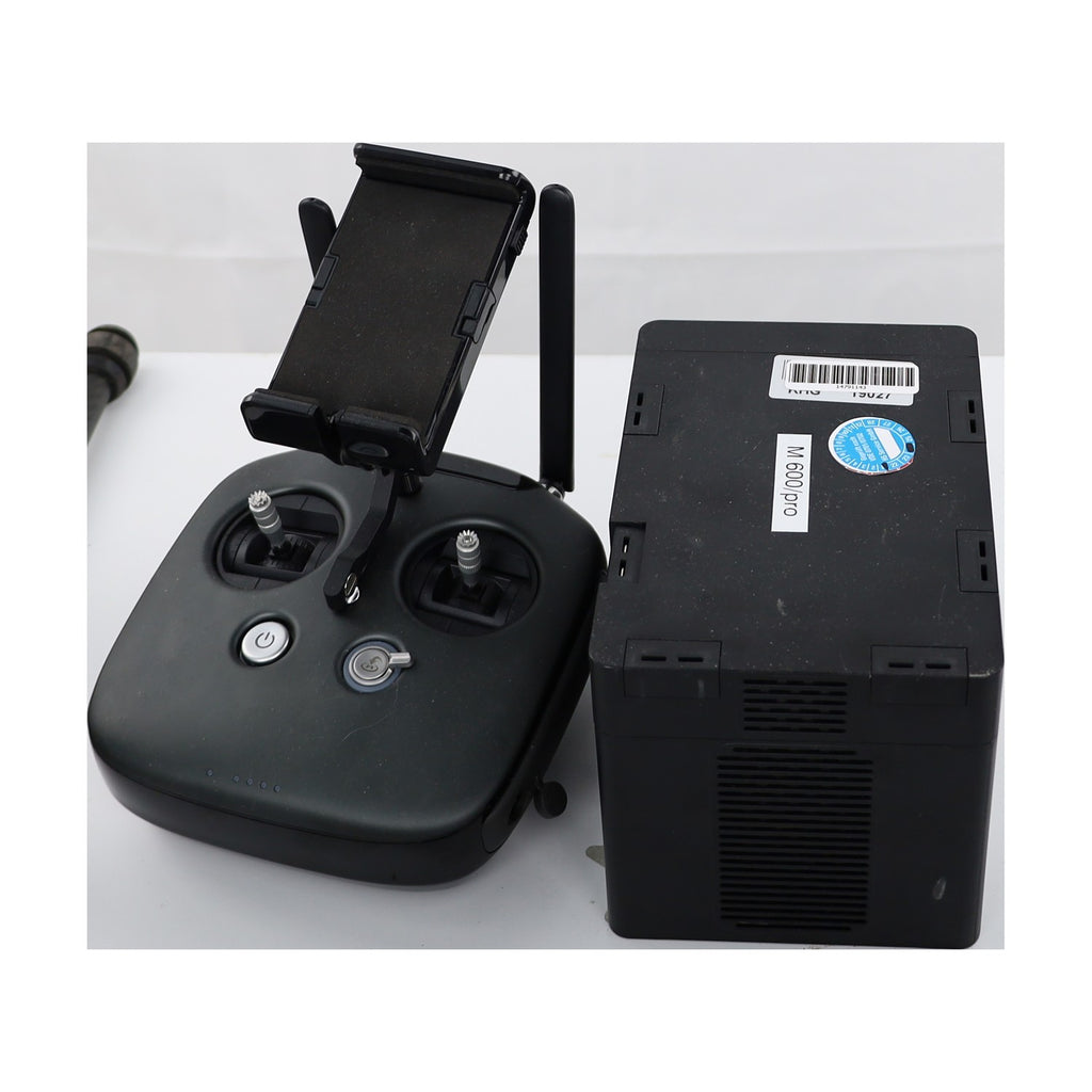 DJI Matrice 600 Hexacopter ohne Kamera und Gimbal