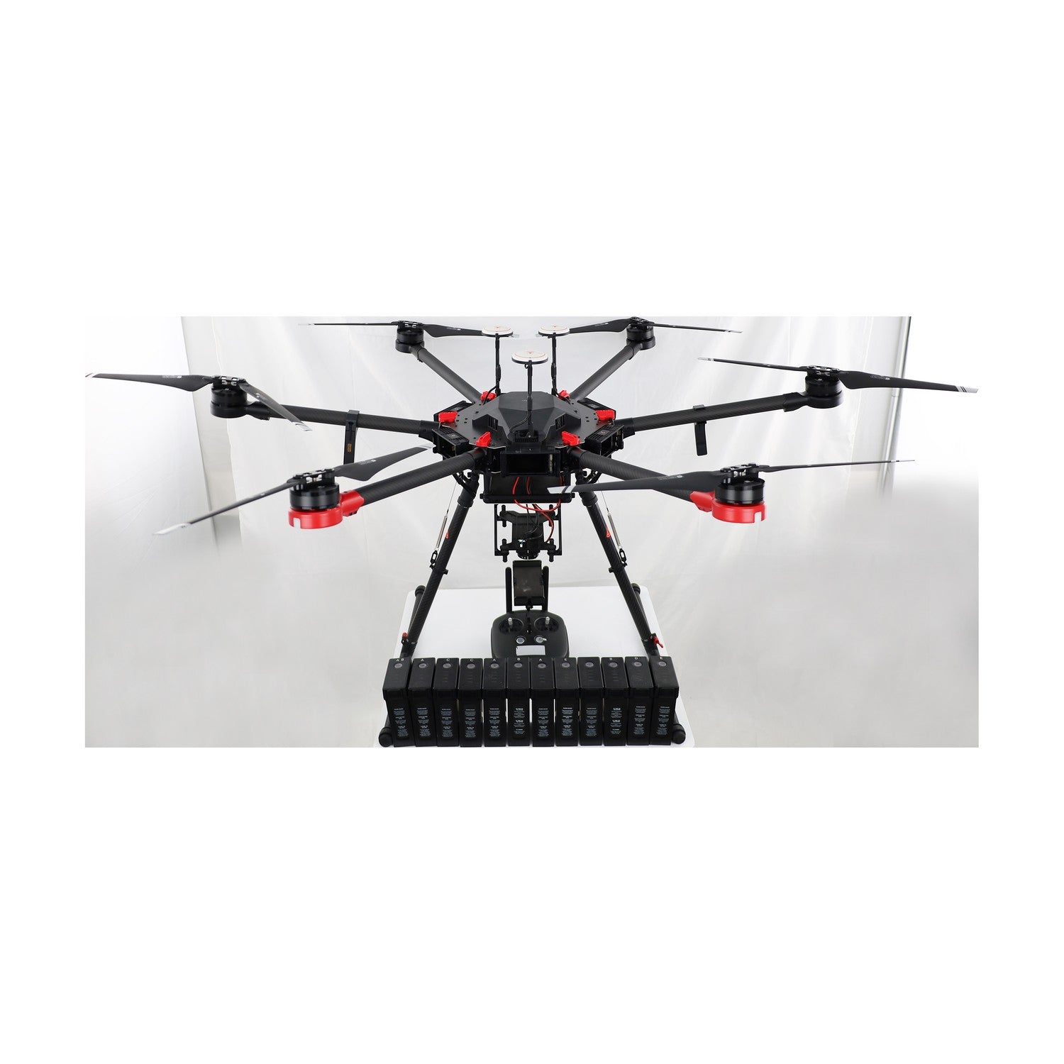 DJI Matrice 600 Hexacopter mit Kamera 20mm F/2.8 94FOV 12 Akkus in Kunsstoffbox
