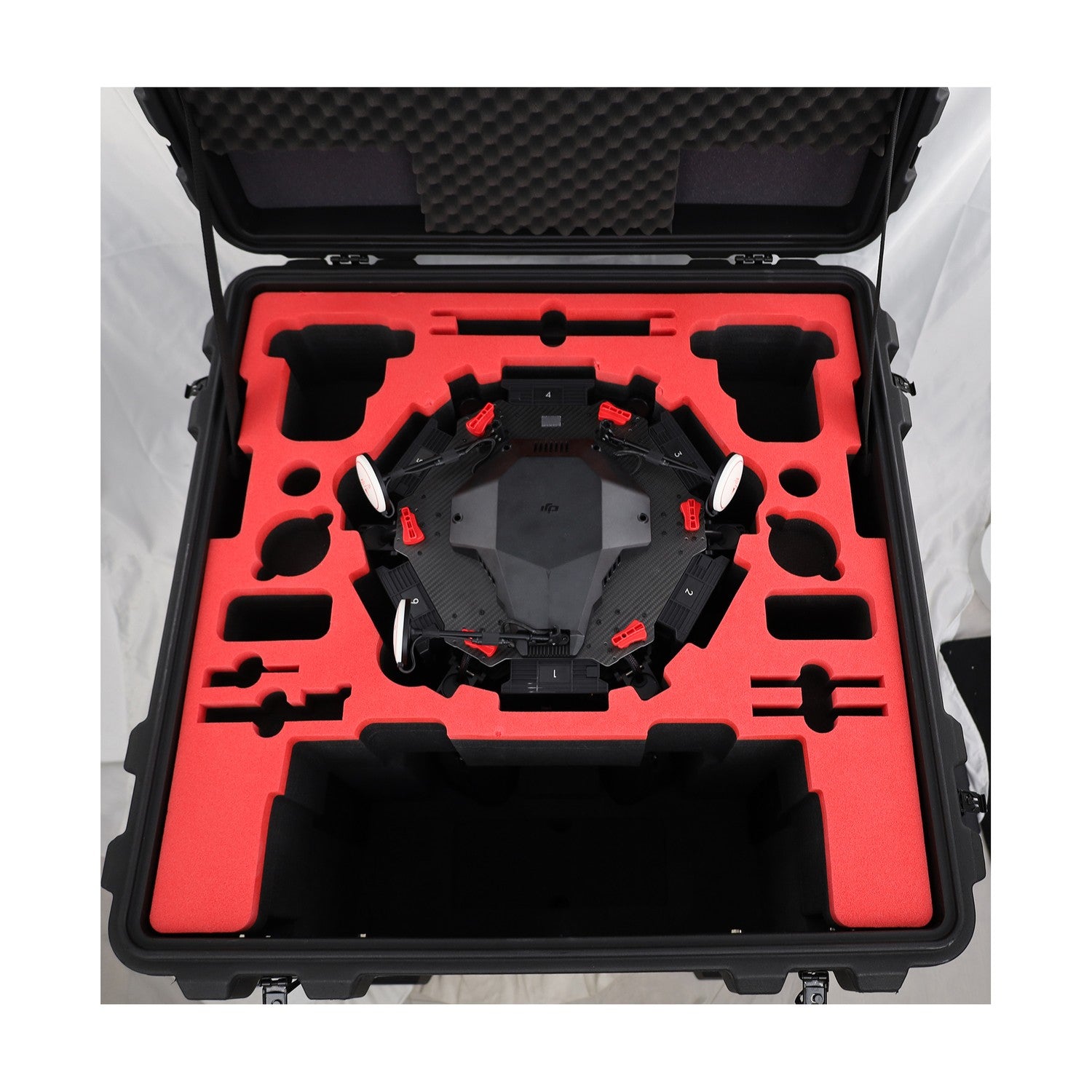 DJI Matrice 600 Hexacopter mit Kamera 20mm F/2.8 94FOV 12 Akkus in Kunsstoffbox