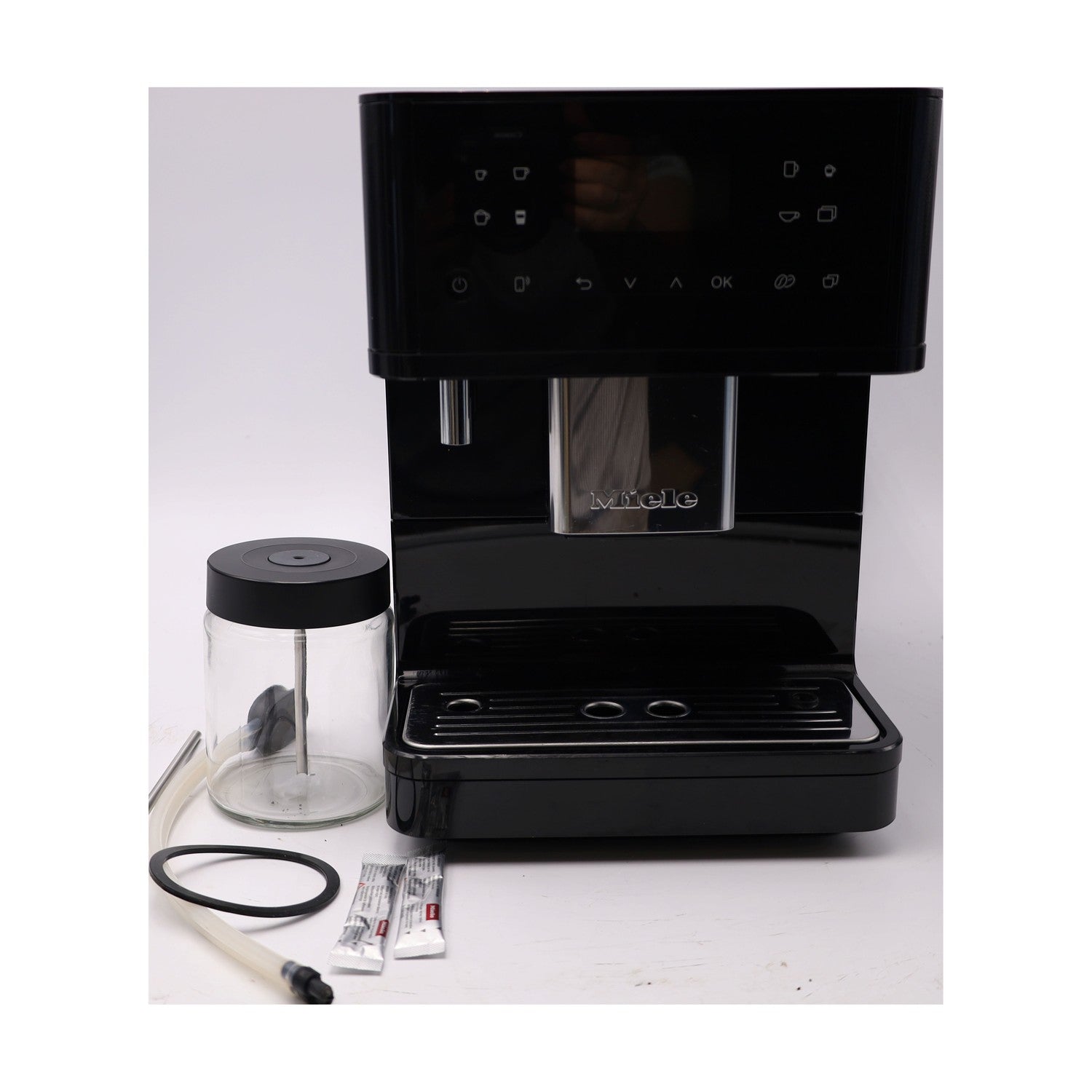 Miele CM 6360 MilkPerfection Stand Kaffeevollautomat