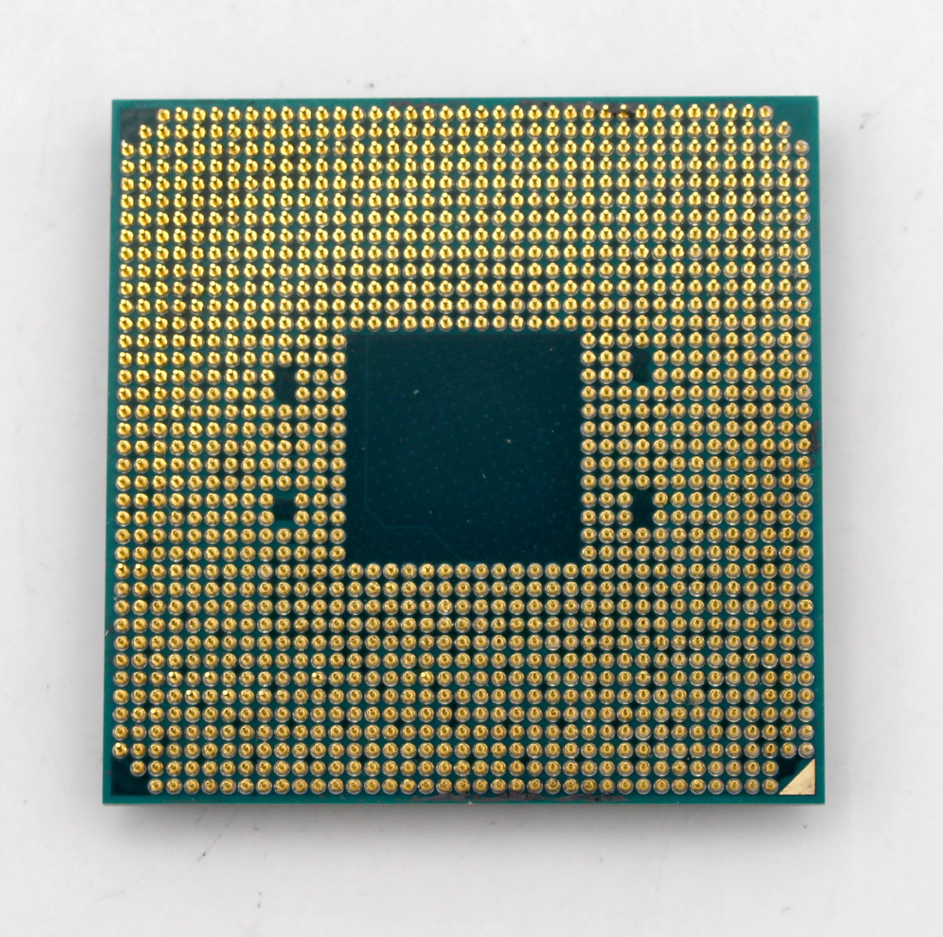 AMD Ryzen 7 1700X CPU Prozessor (8 Prozessorkerne, 16 Threads, ohne KÜHLER)