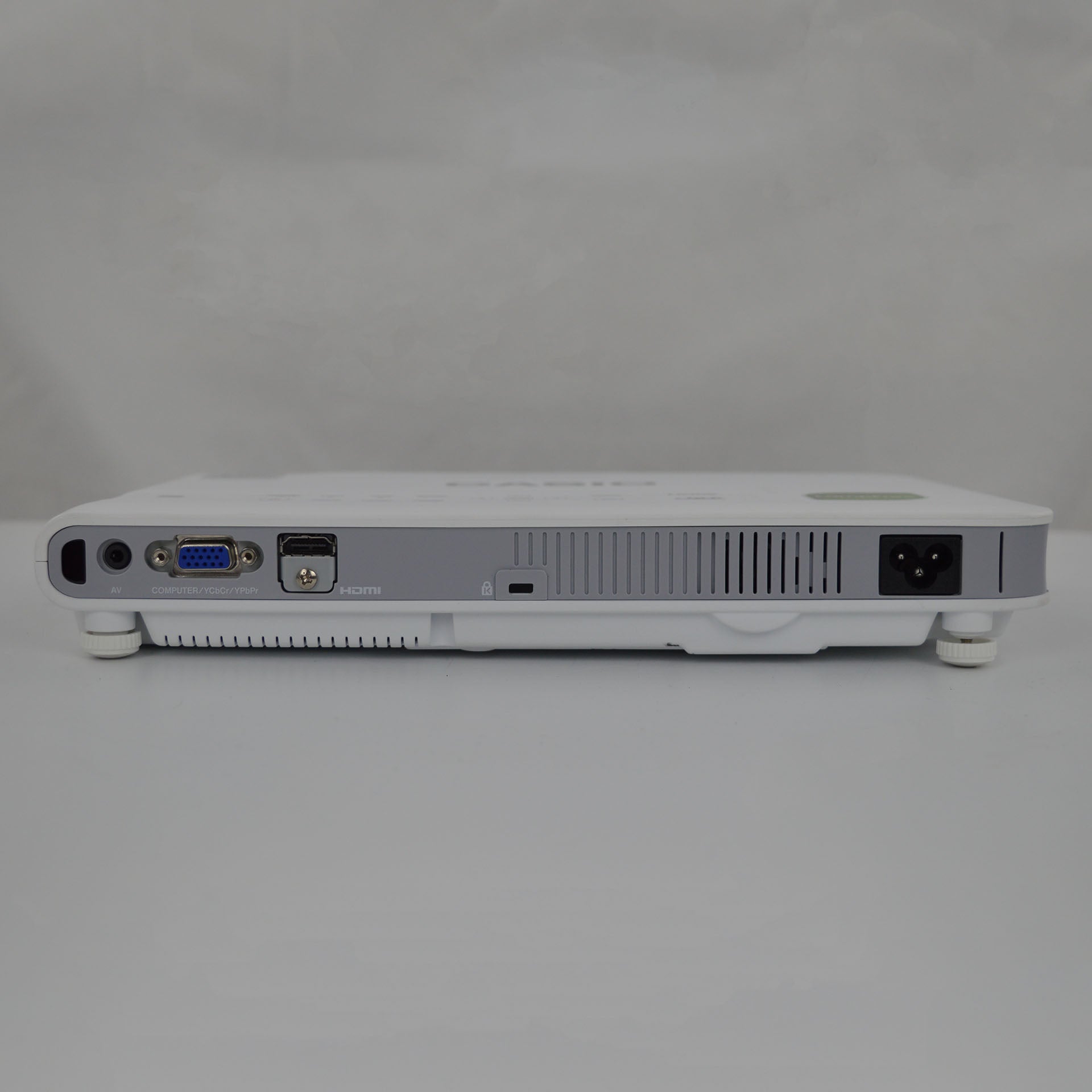 Casio XJ-A252 DLP Beamer Projektor 1280x800 3000 Lumen weiß
