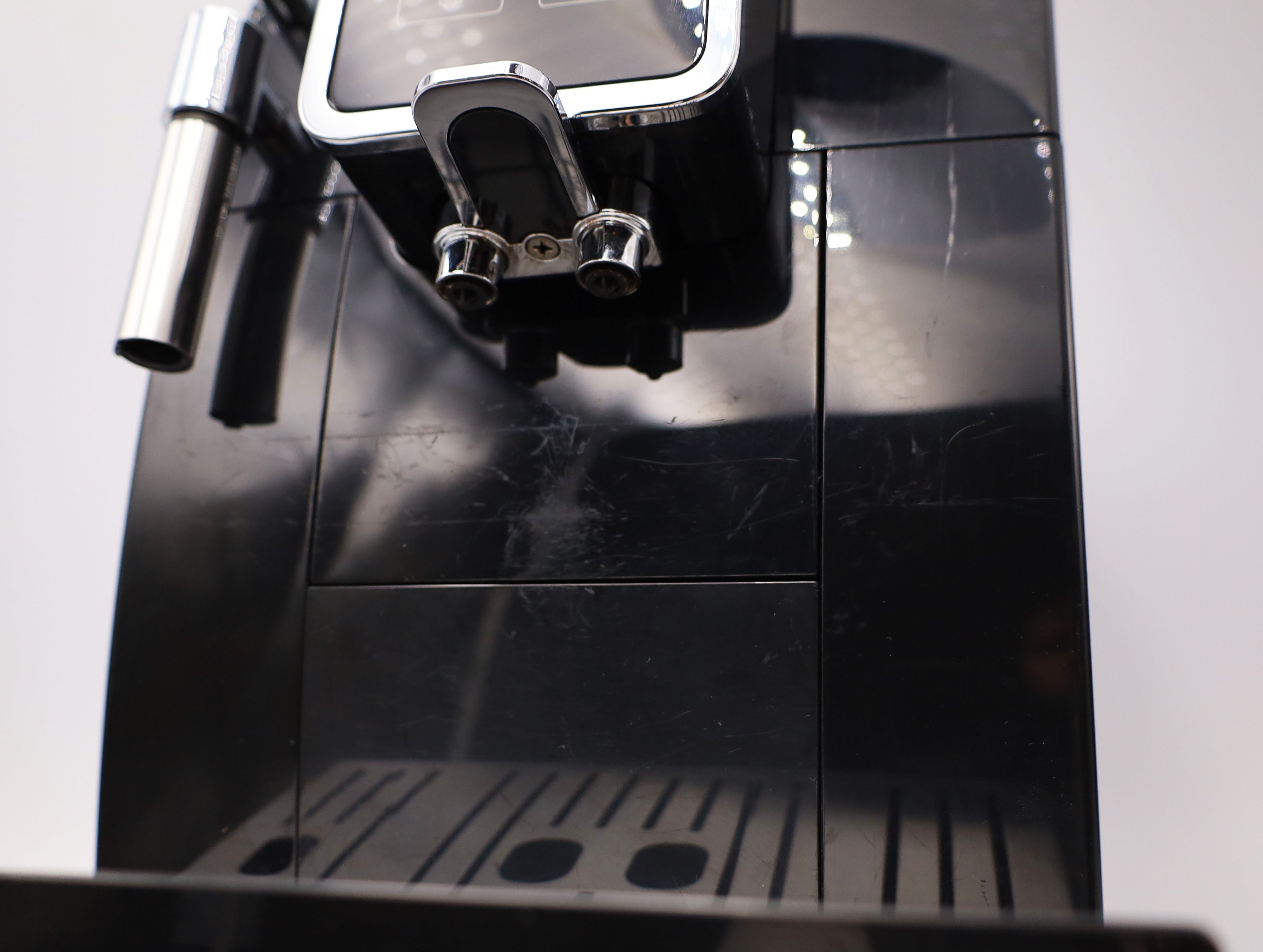 De'Longhi Dinamica ECAM 350.15.B Kaffeevollautomat mit Milchaufschäumdüse